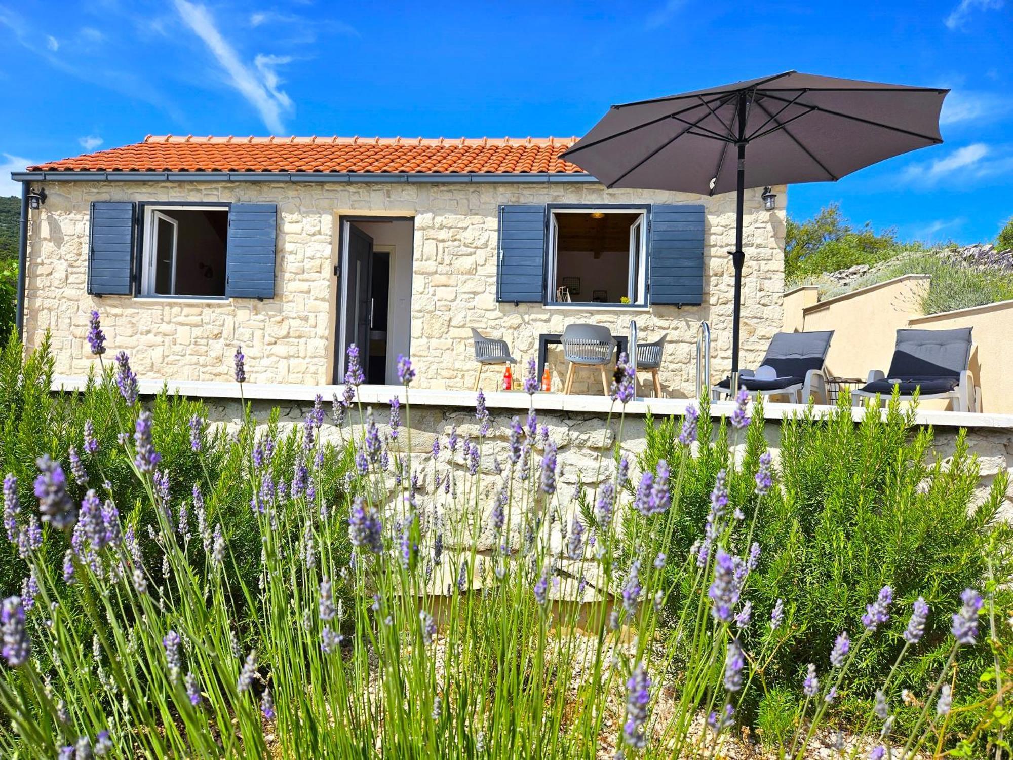 Stone House In Vineyard Villa Racisce Exterior photo